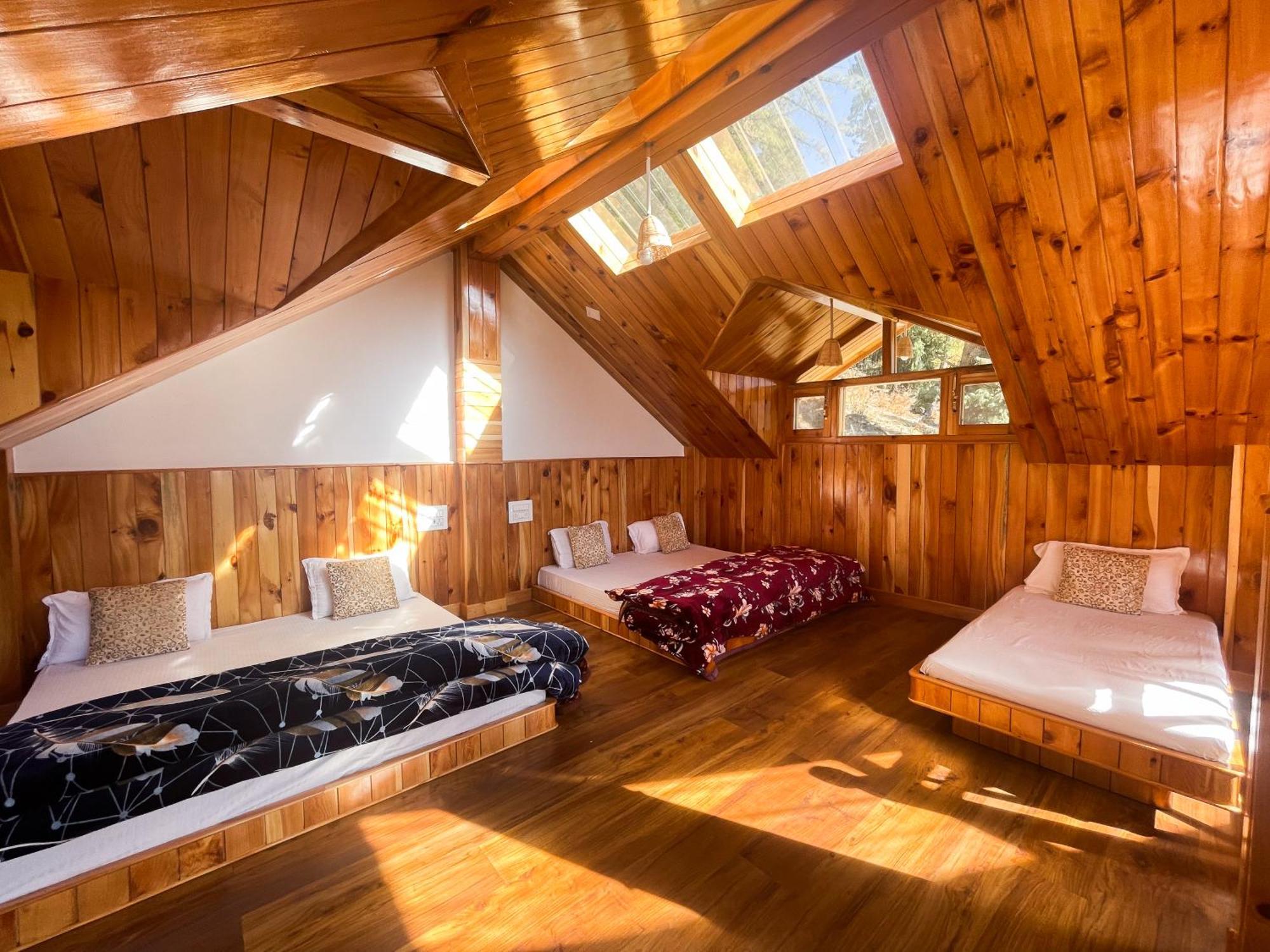 Hotel Singing Woods Kutla Kulu Exterior foto